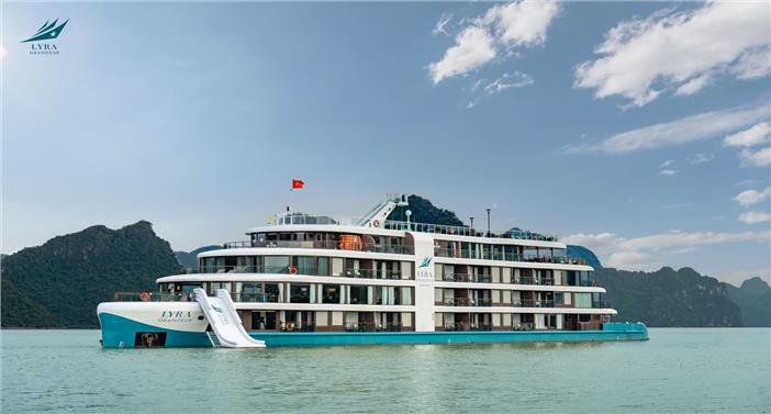 Du thuyền Lyra Grandeur